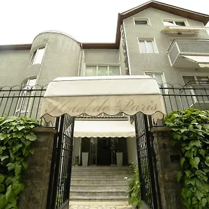 De Paris Hotel